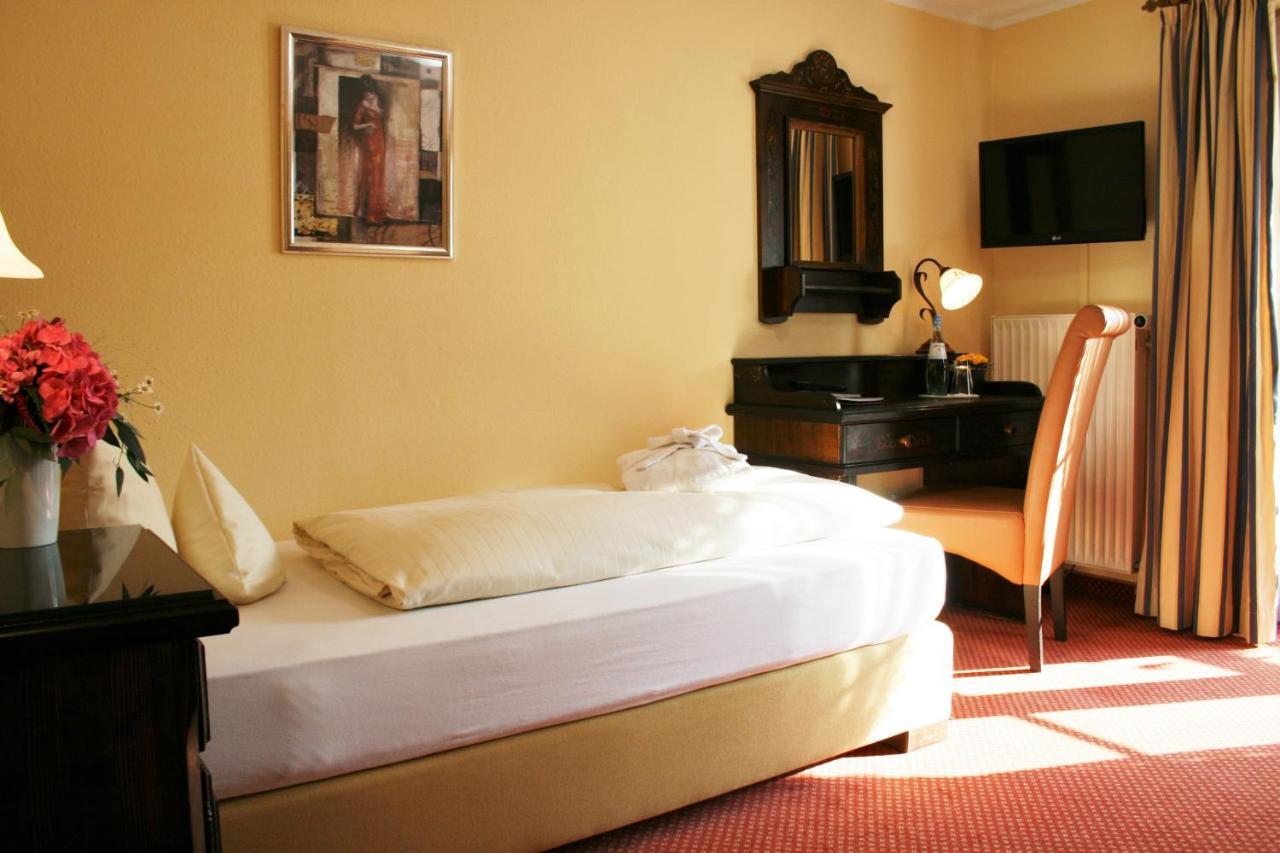 Hotel Allgaeuer Hof โอเบอร์สเทาเฟิน ภายนอก รูปภาพ