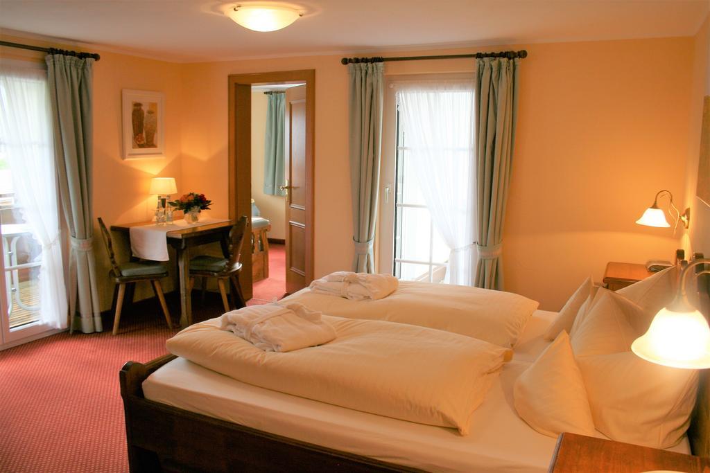 Hotel Allgaeuer Hof โอเบอร์สเทาเฟิน ภายนอก รูปภาพ